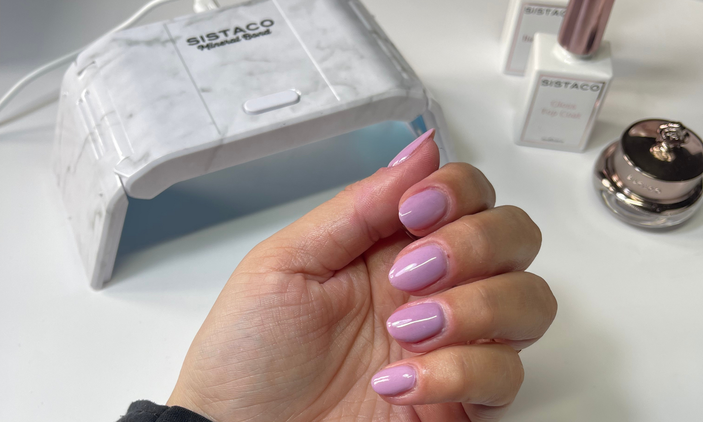 How to Choose the Perfect At-Home Nail Kit