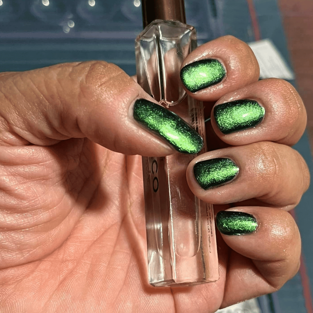 Jade - Shade Shift Metallic Nail Powder - Pre Order